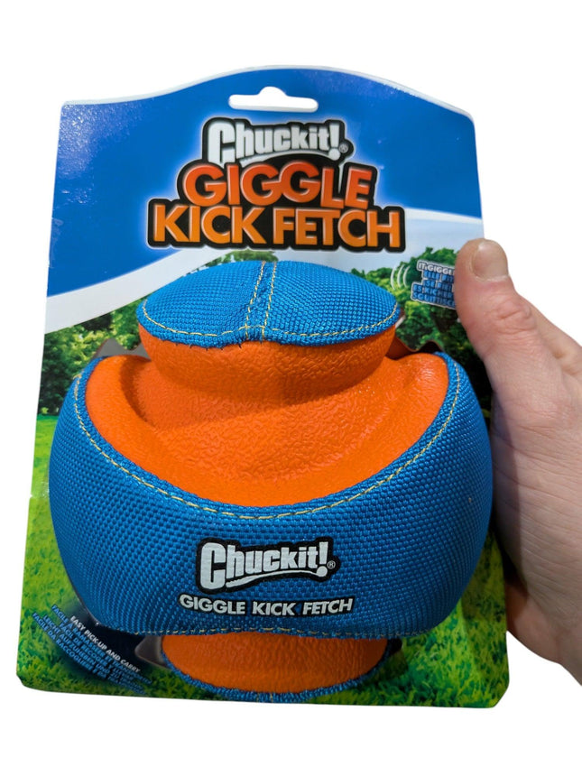 Chuckit Giggle Kick Fetch - unieke bal met grappig "giggle"-geluid