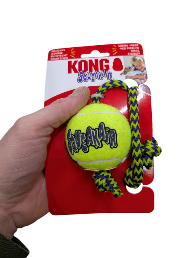 Kong Squeakair Bal Met Touw Geel / Blauw